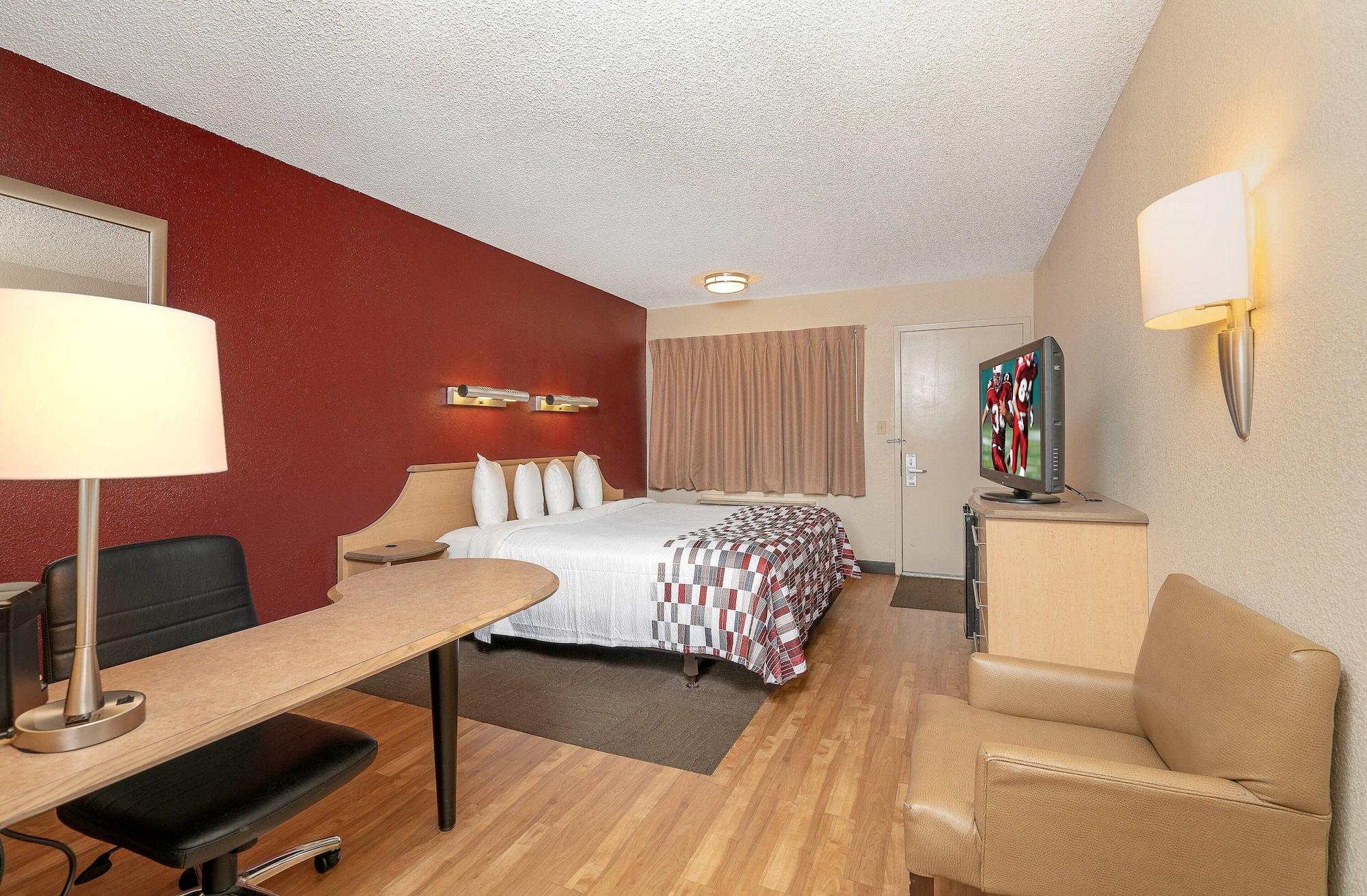 Red Roof Inn Detroit-Rochester Hills/ Auburn Hills Exterior foto