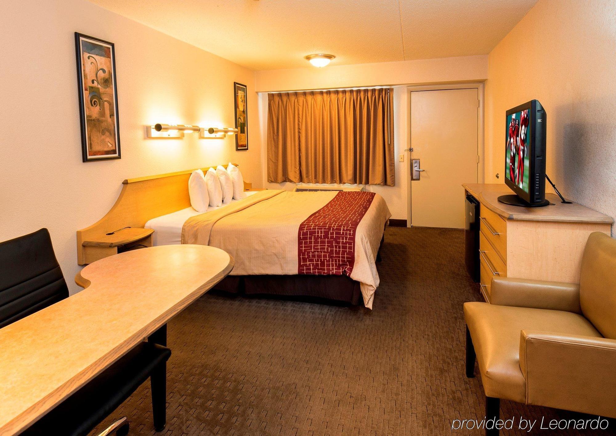 Red Roof Inn Detroit-Rochester Hills/ Auburn Hills Exterior foto